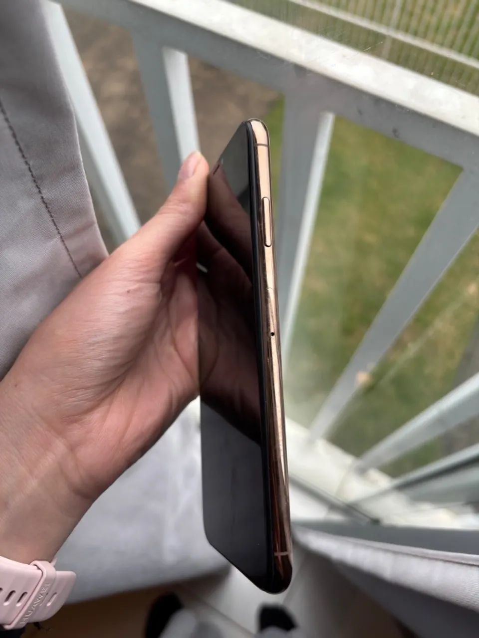 iPhone XS Max Dourado - Celulares e Smartphones - Cruzeiro, São