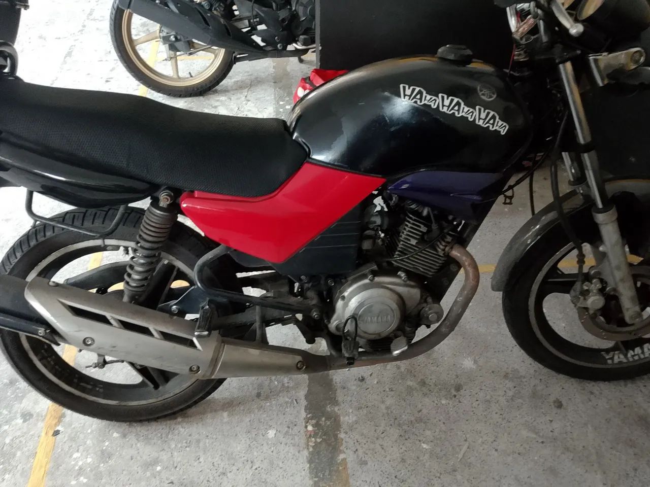 YBR 125 ano 2003 - Foto 4