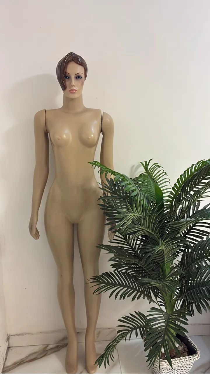 Manequim feminina  - Foto 2