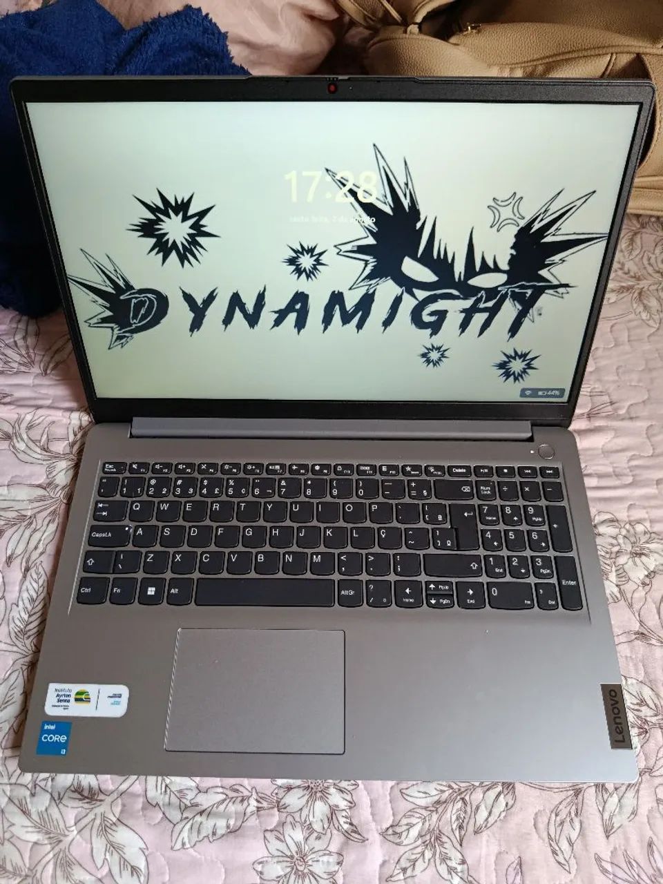 Vende-se notebook lenovo i3 
