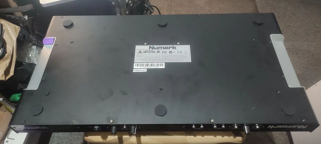 DDJ NUMARK NS6 - 3.500$ - Foto 4