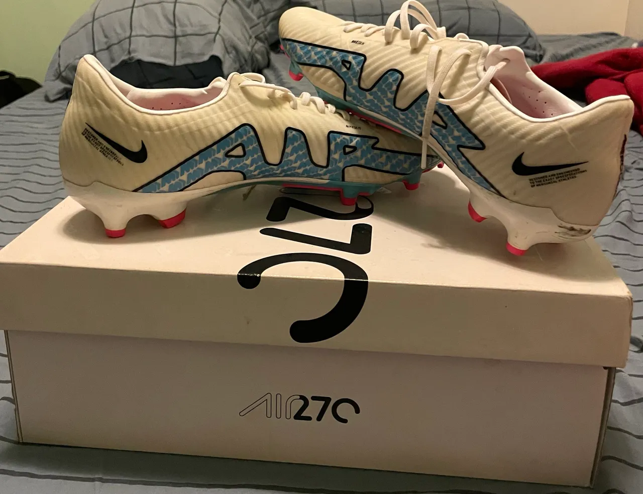 Chuteira Nike Mercurial Vapor XII Campo - Calçados Esportivos