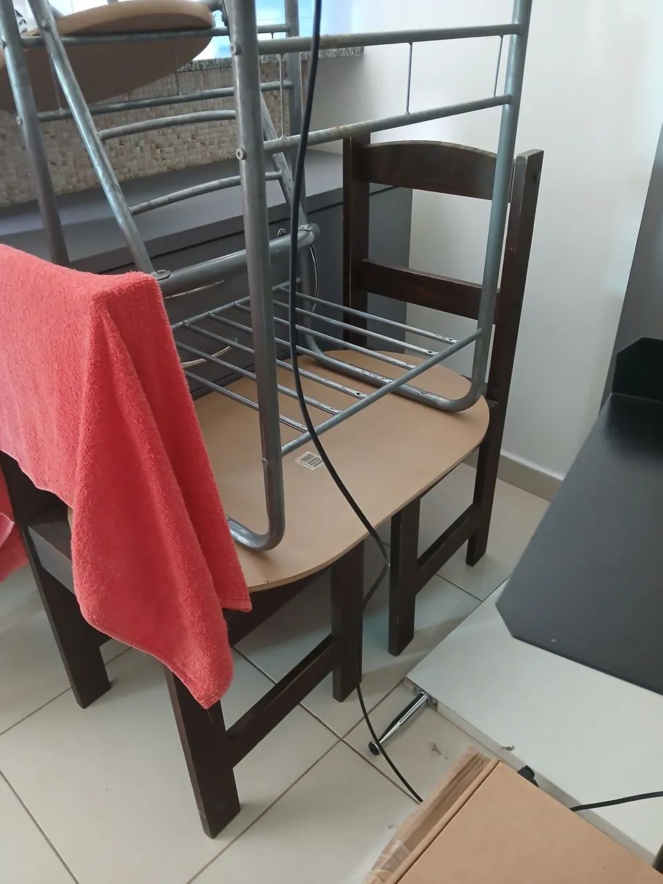 Máquina de lavar, mesa, televisão  - Foto 4