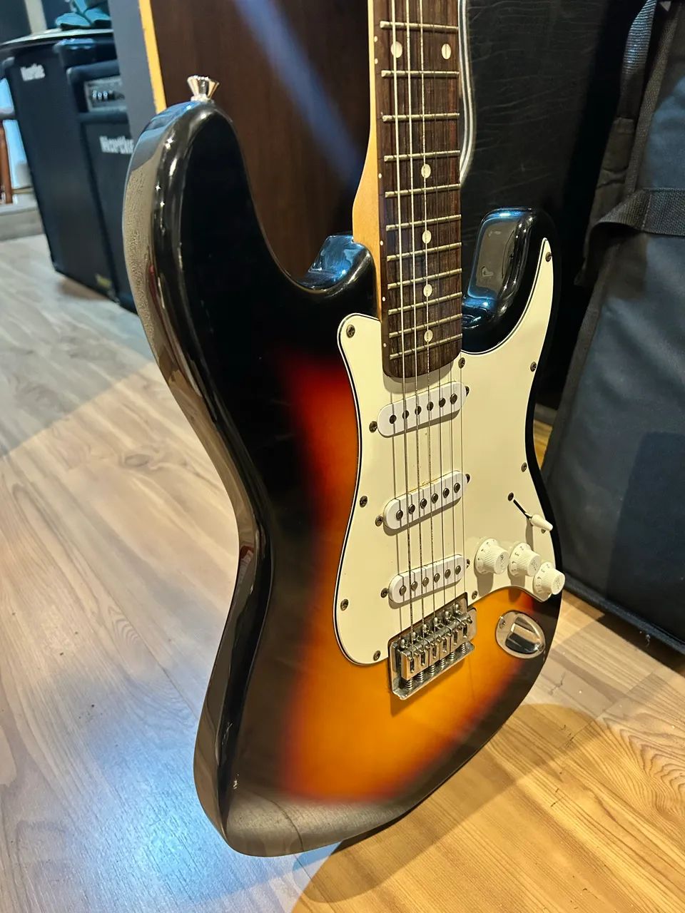 Guitarra Michael Stratocaster - Foto 5