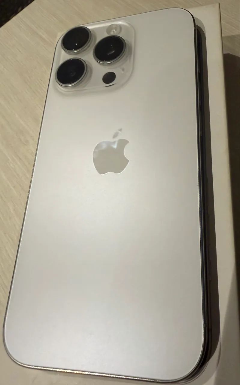iPhone 16 pro 128 GB