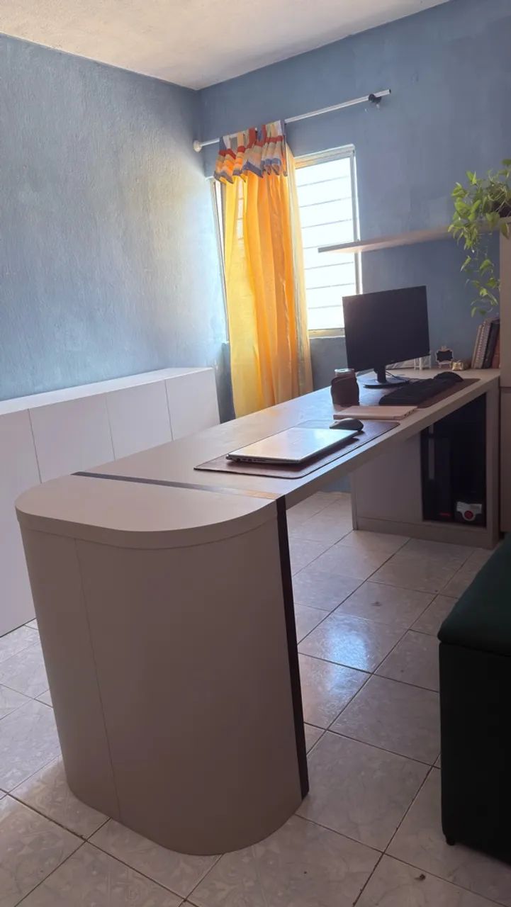 Mesa de Escritório/Computador - Foto 3