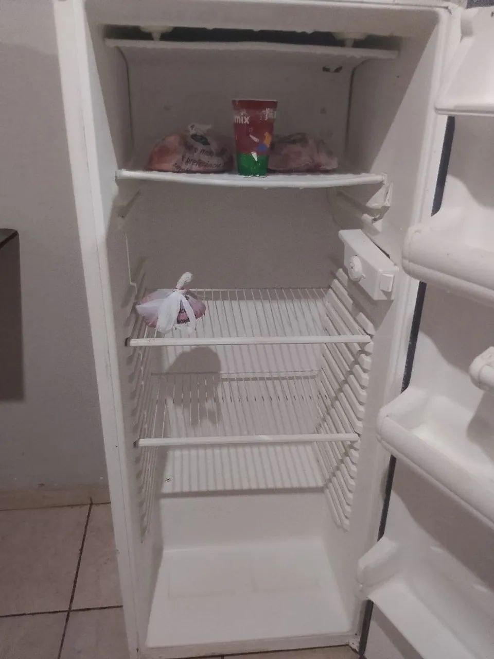 Geladeira funcionando perfeitamente  - Foto 3