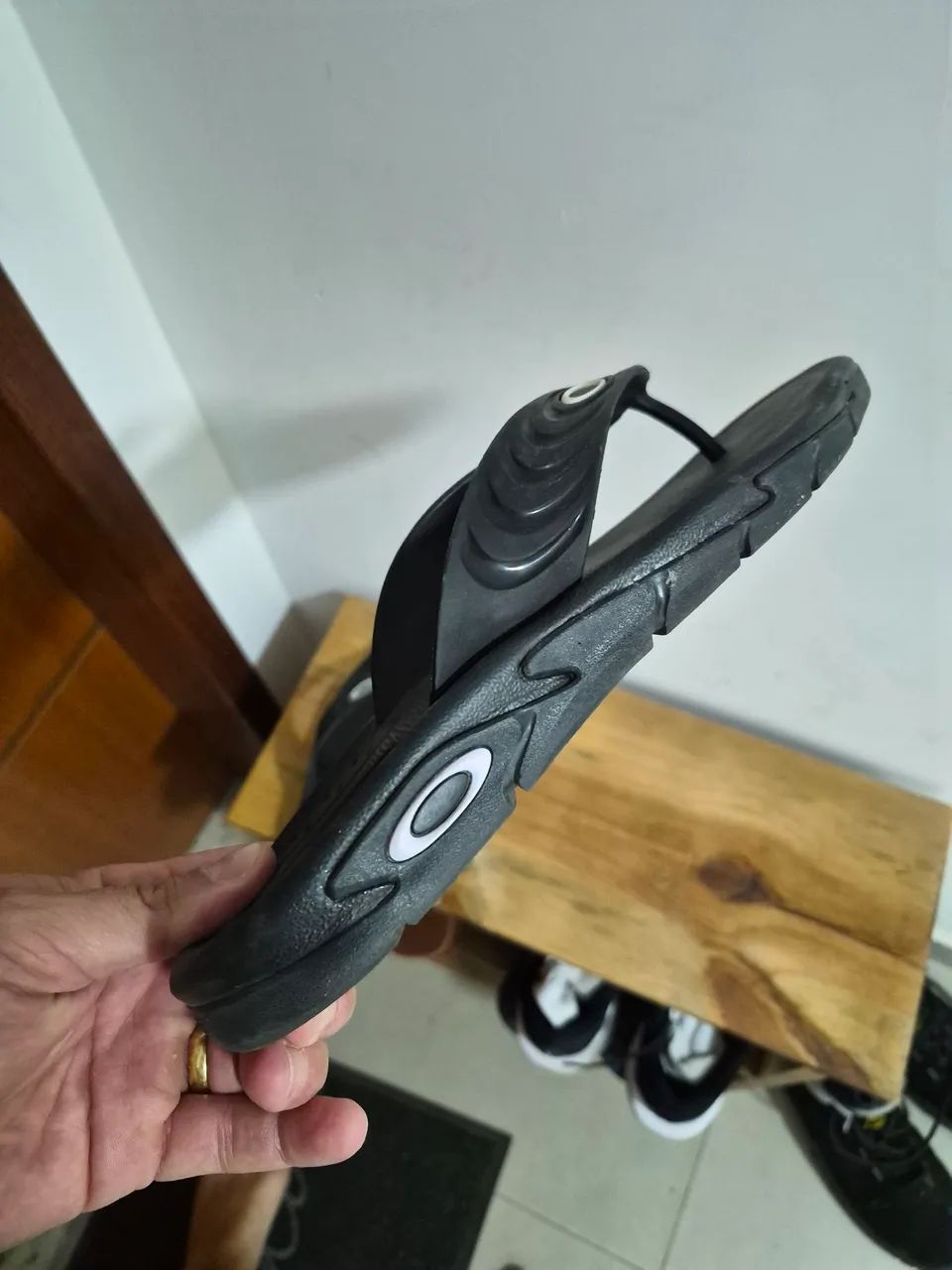 Chinelo OAKLEY 39/40 - Foto 3
