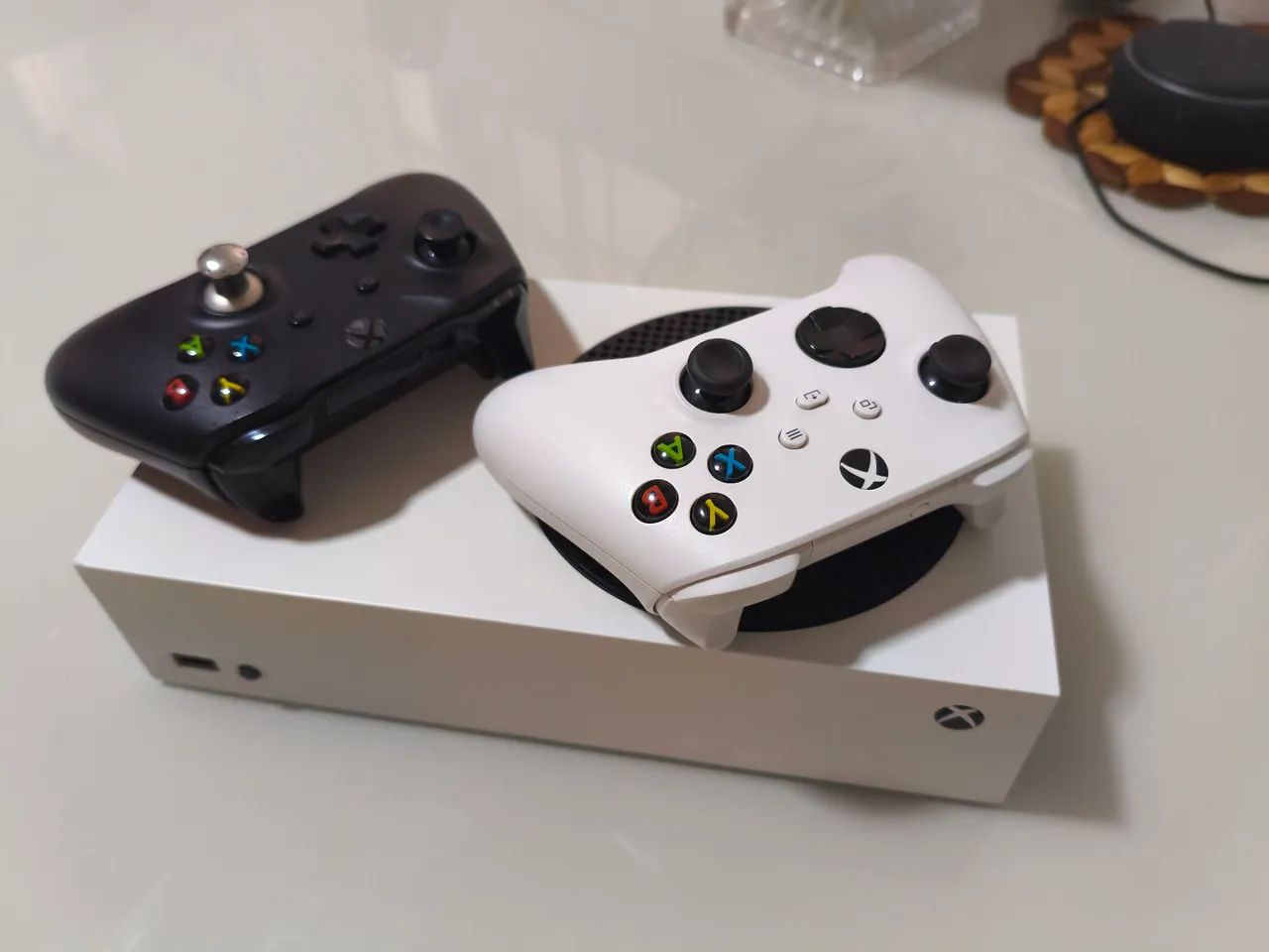 Xbox séries a DOIS CONTROLES - Foto 6