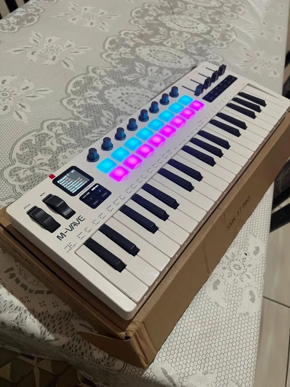 Controlador MIDI M-VAVE - Foto 3