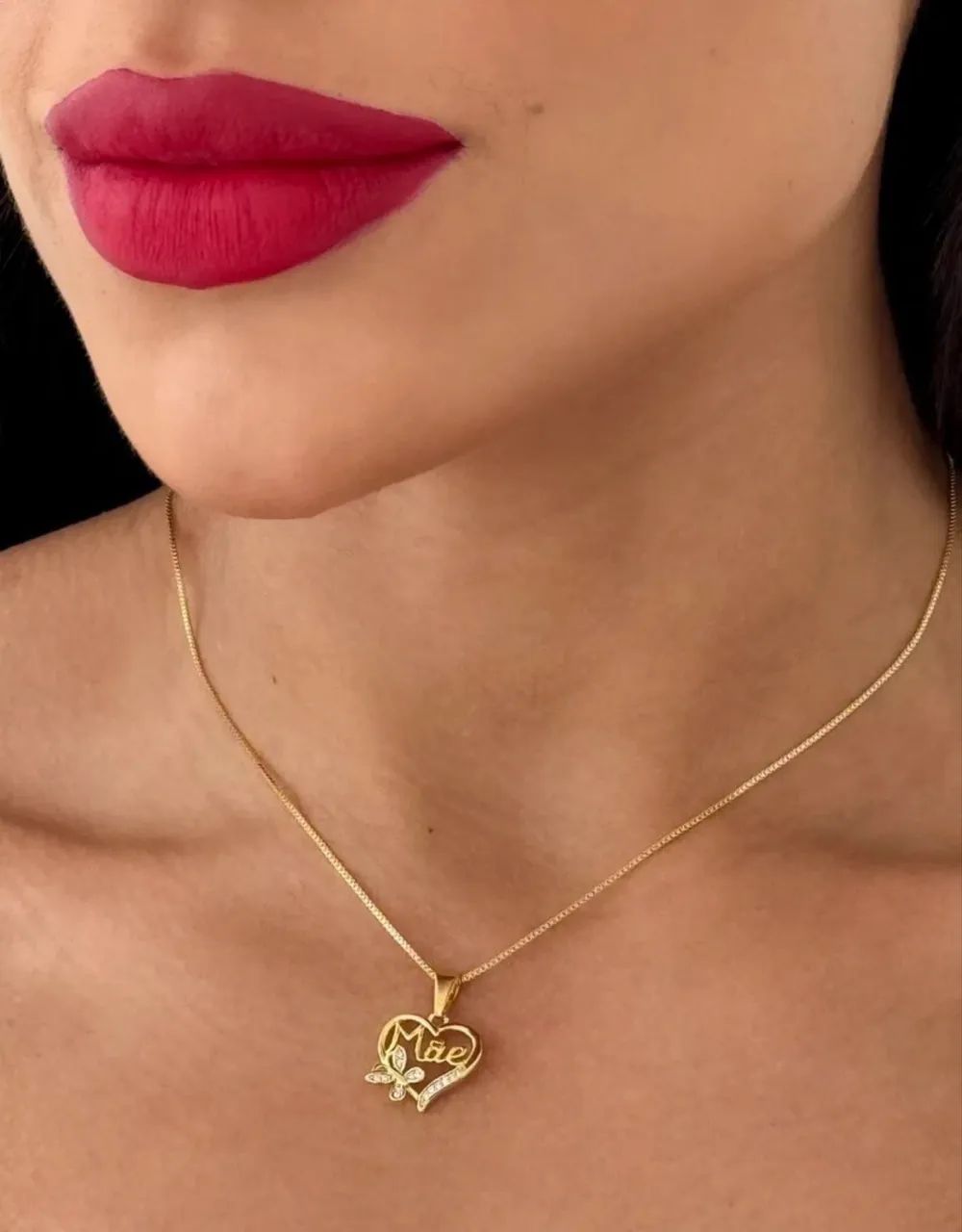 Colar Folheado a Ouro 18k Pingente Coração Mãe