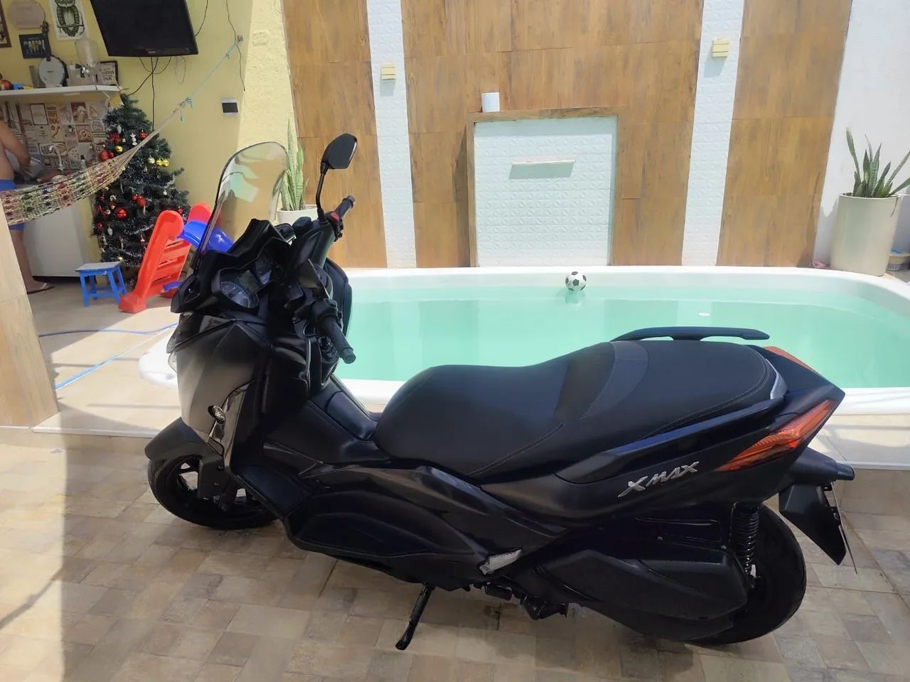 XMAX - Foto 2