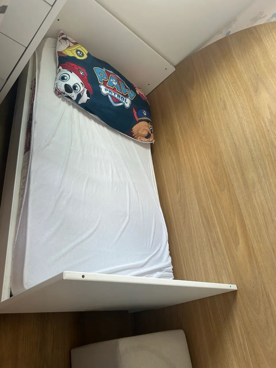 Vendo berço que vira mini cama ! - Foto 5