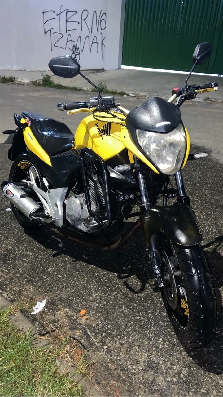 Troco cb 300 em carro  - Foto 4