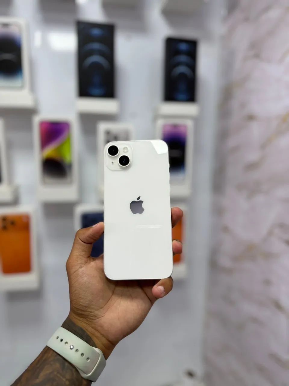 iPhone 14 PLUS - 128GB ?2.599 - Celulares e Smartphones
