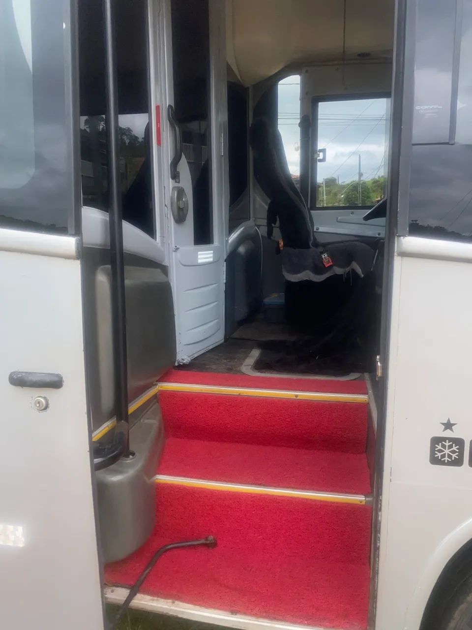 Micro ônibus MB comil 915 eletrônico  - Foto 3