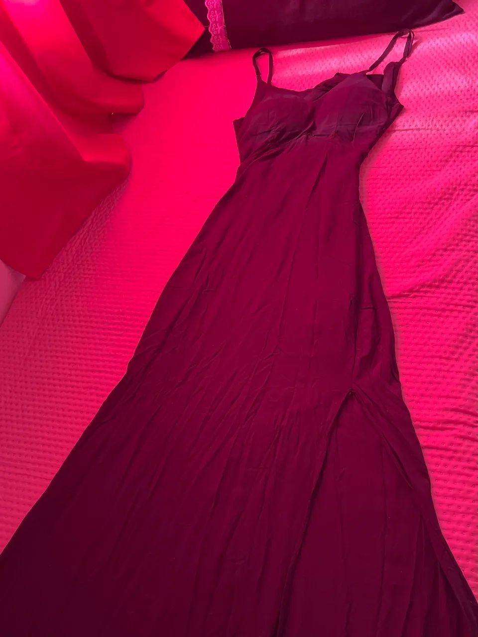 vendo vestido preto longo 