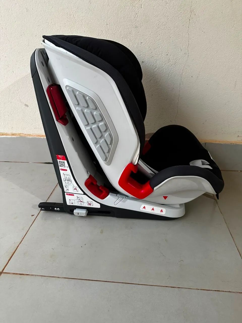 Cadeirinha Chicco com ISOFIX NOVINHA  - Foto 4