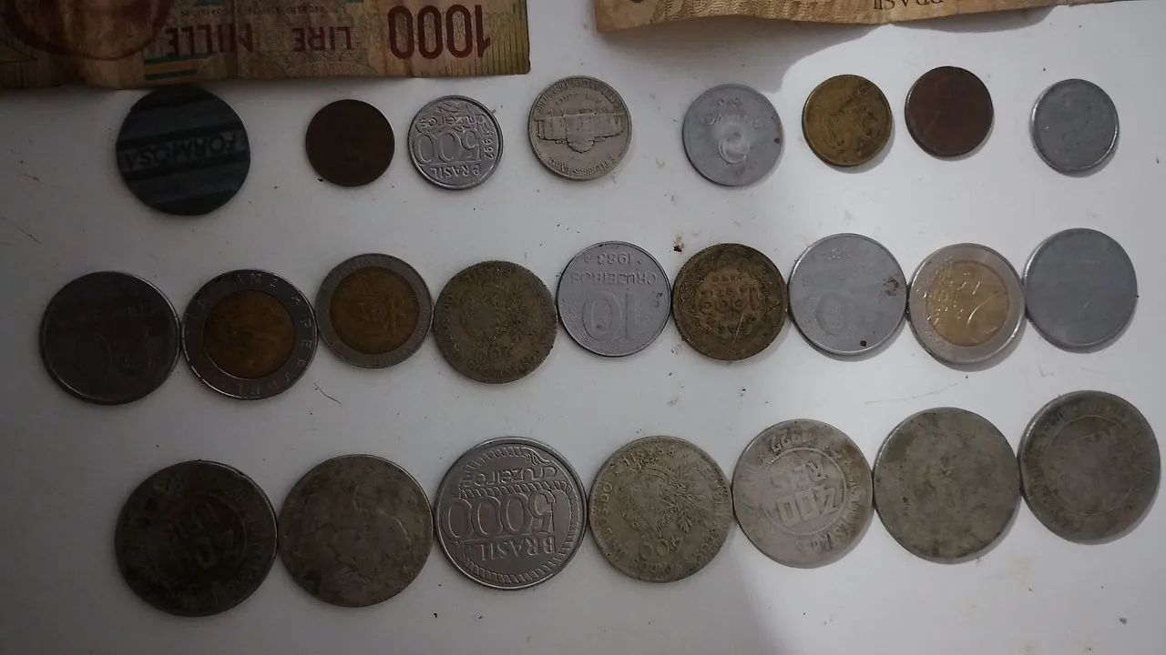 Moedas antigas Preço a negociar!! - Foto 2