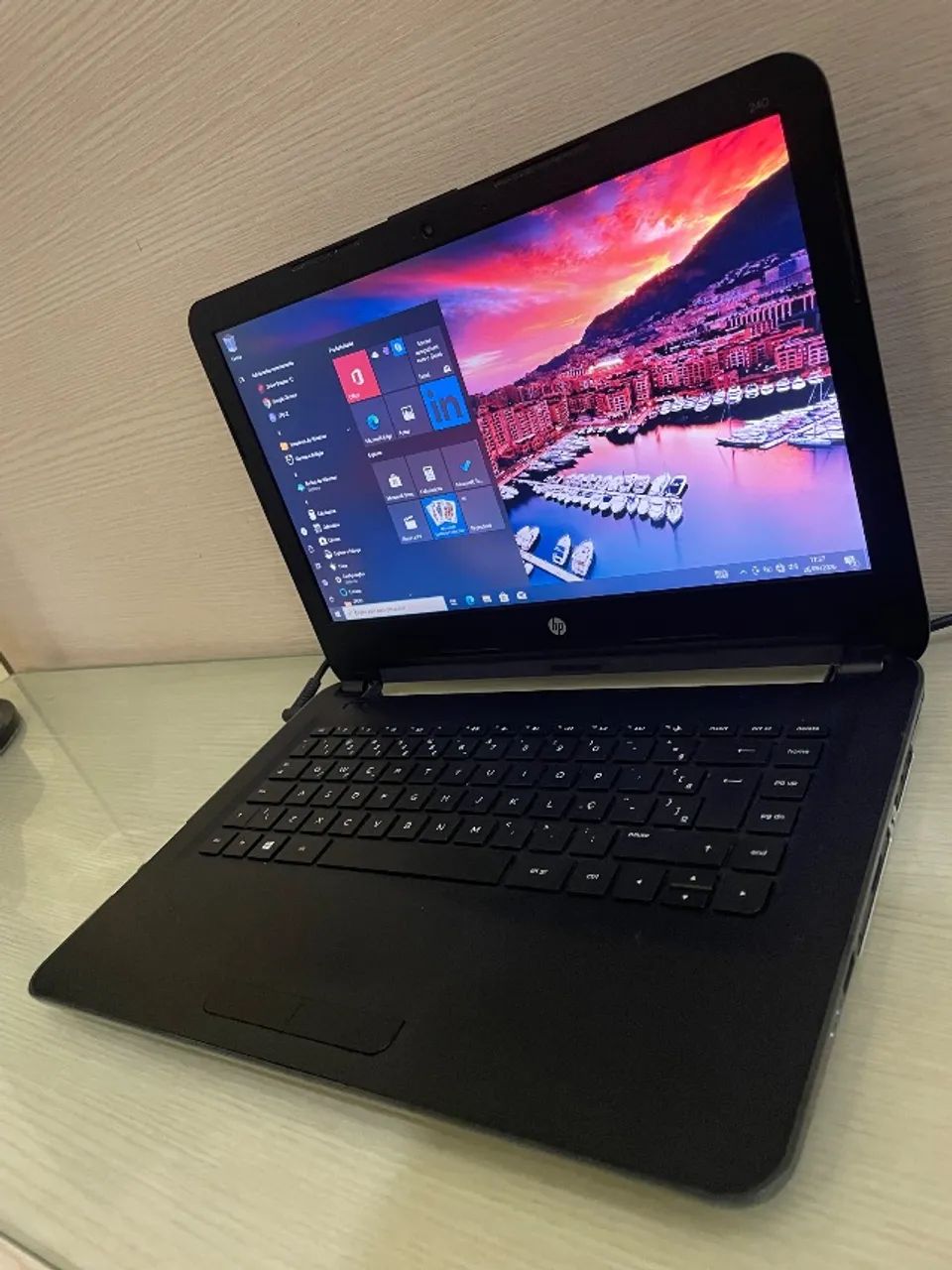 Vendo Notebook HP Pavilion i3  - Foto 3