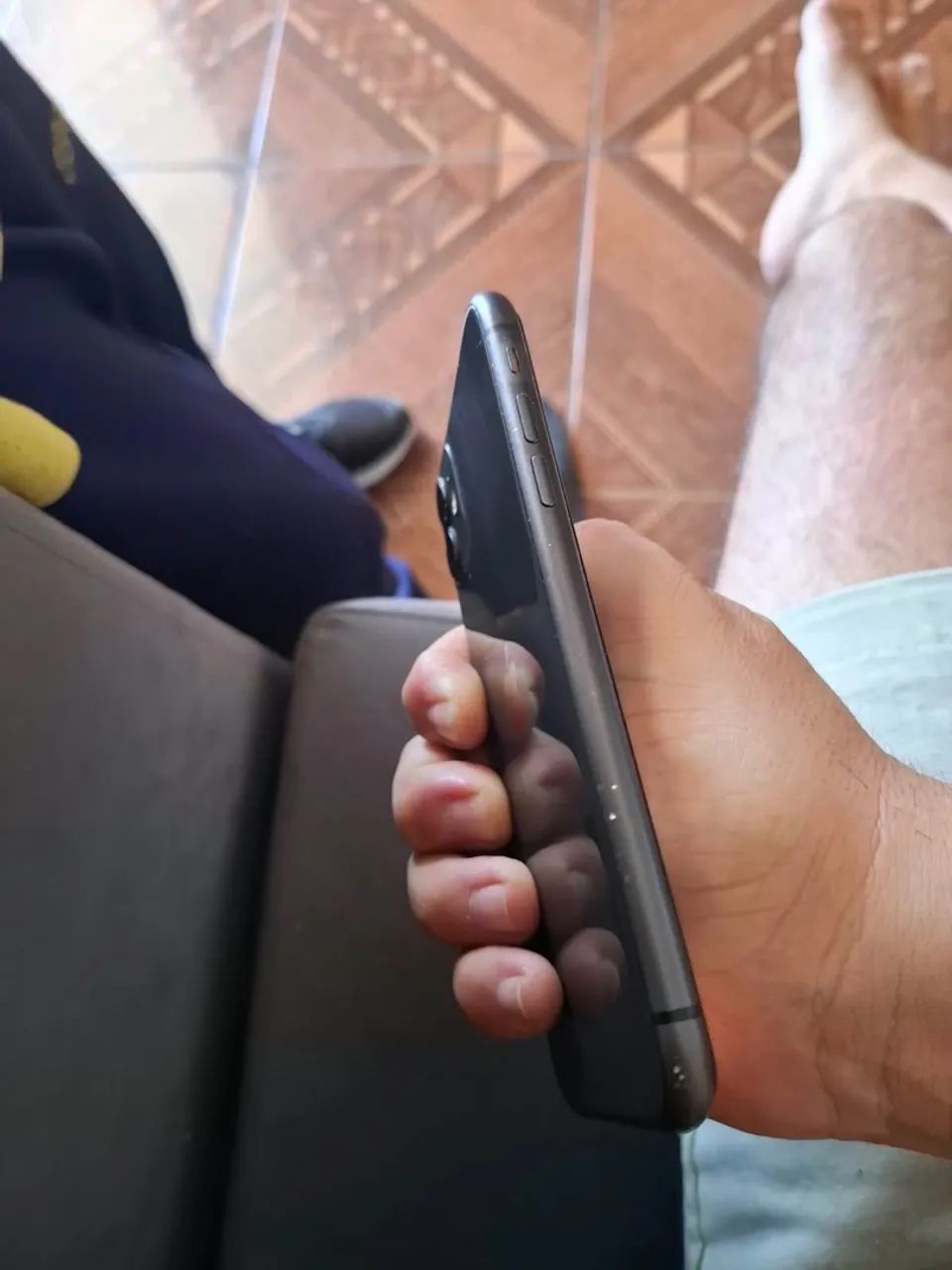 iPhone 11 - black 64gb (100% original) - Foto 4