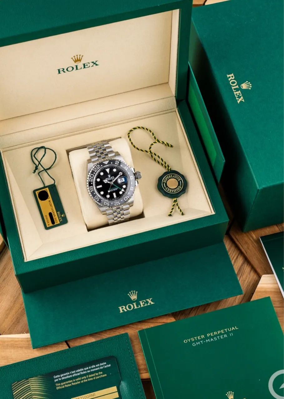 Relógio Rolex clone com caixa