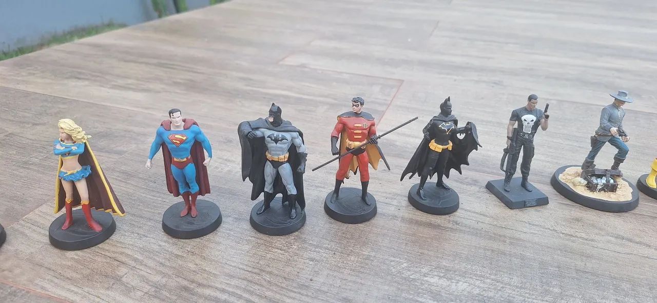 Super Heróis - feitos em chumbo - Foto 5