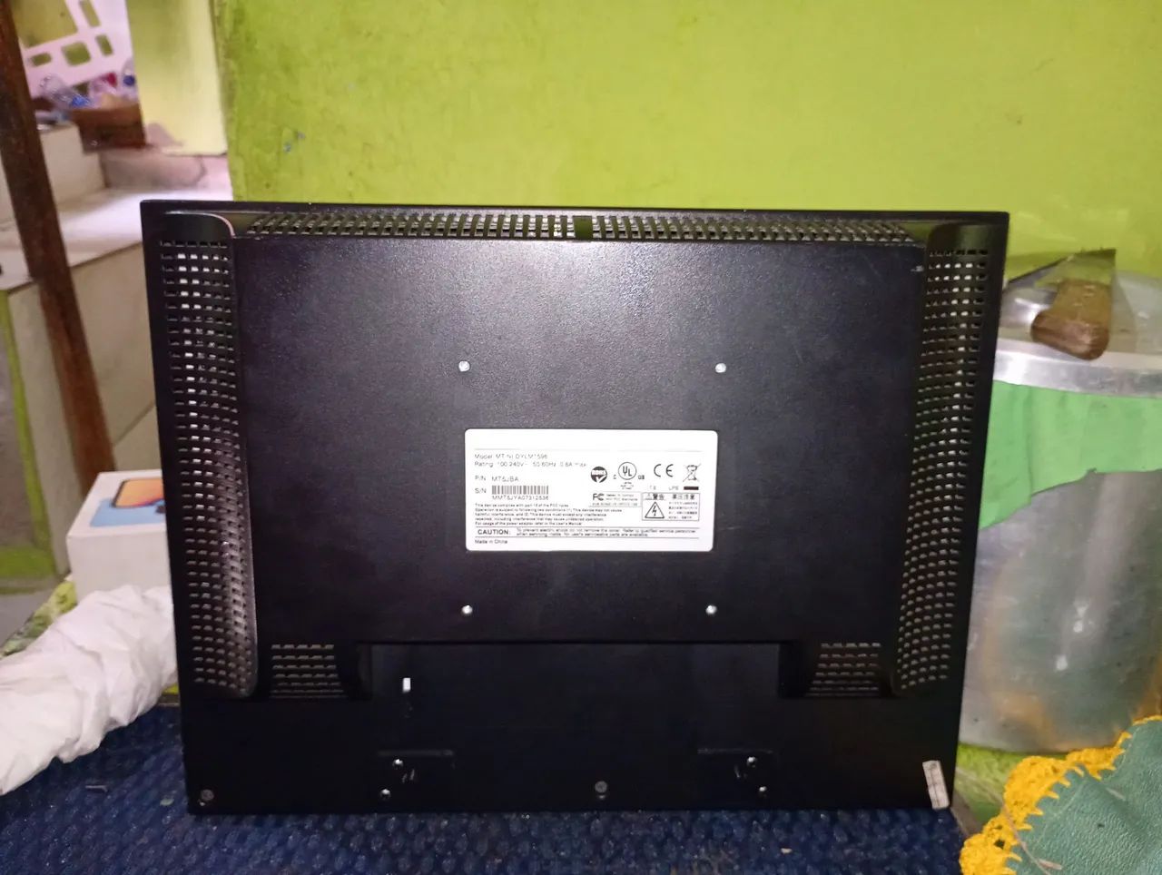 Monitor VGA soyo 50/60hz 16 polegadas sem base - Foto 2