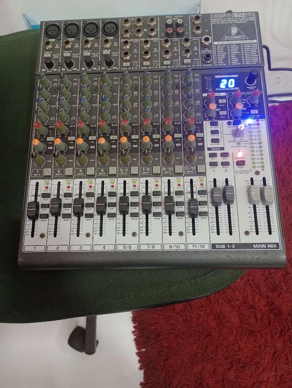 Vendo mesa beringhe  - Foto 2