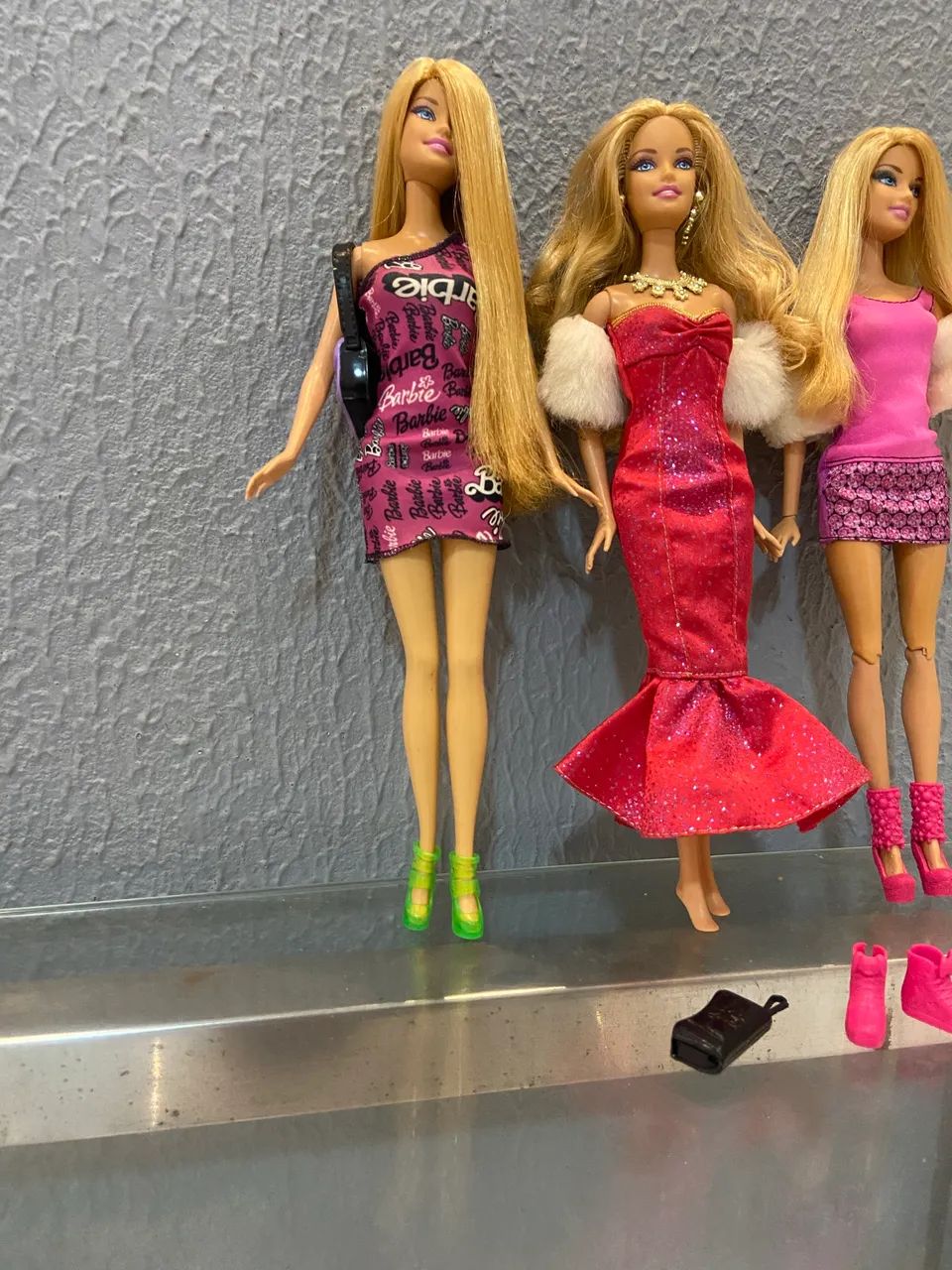 Vendo lote de bonecas Barbies - Foto 2