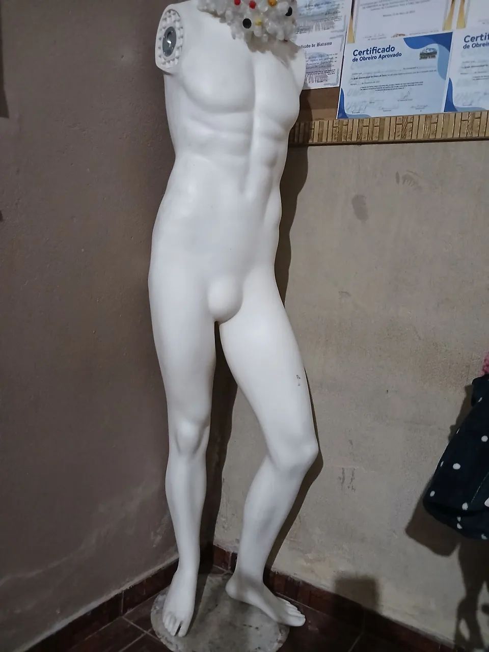 Manequim de gesso *