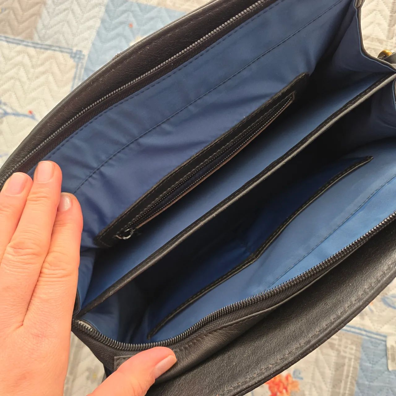 Bolsa Preta em Couro  - Foto 3