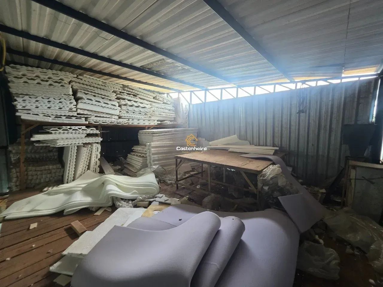 Galpão - Depósito - 337m² - Plano Direto Sul