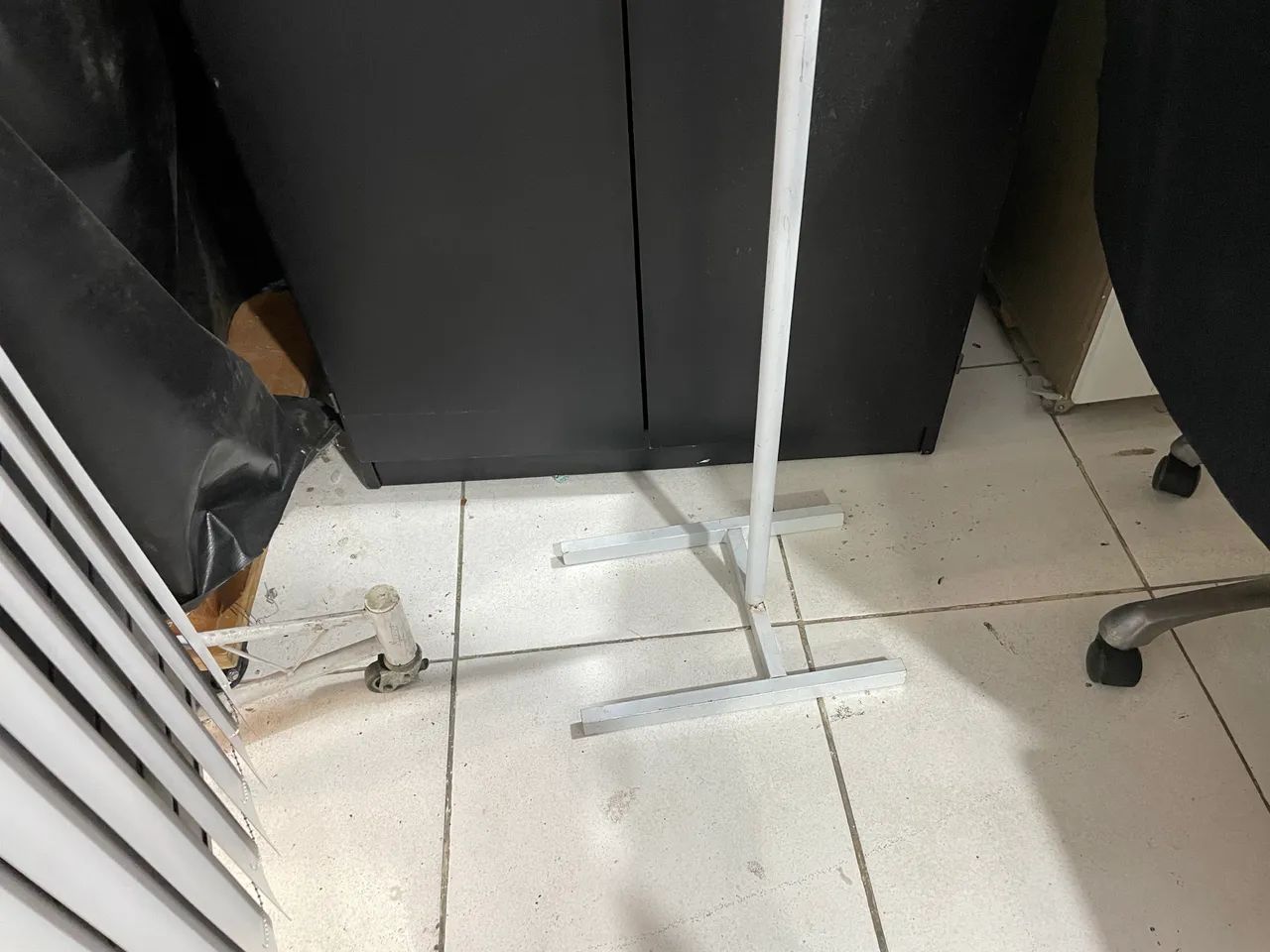 Pedestal em H para Bustos de Manequim  - Foto 4