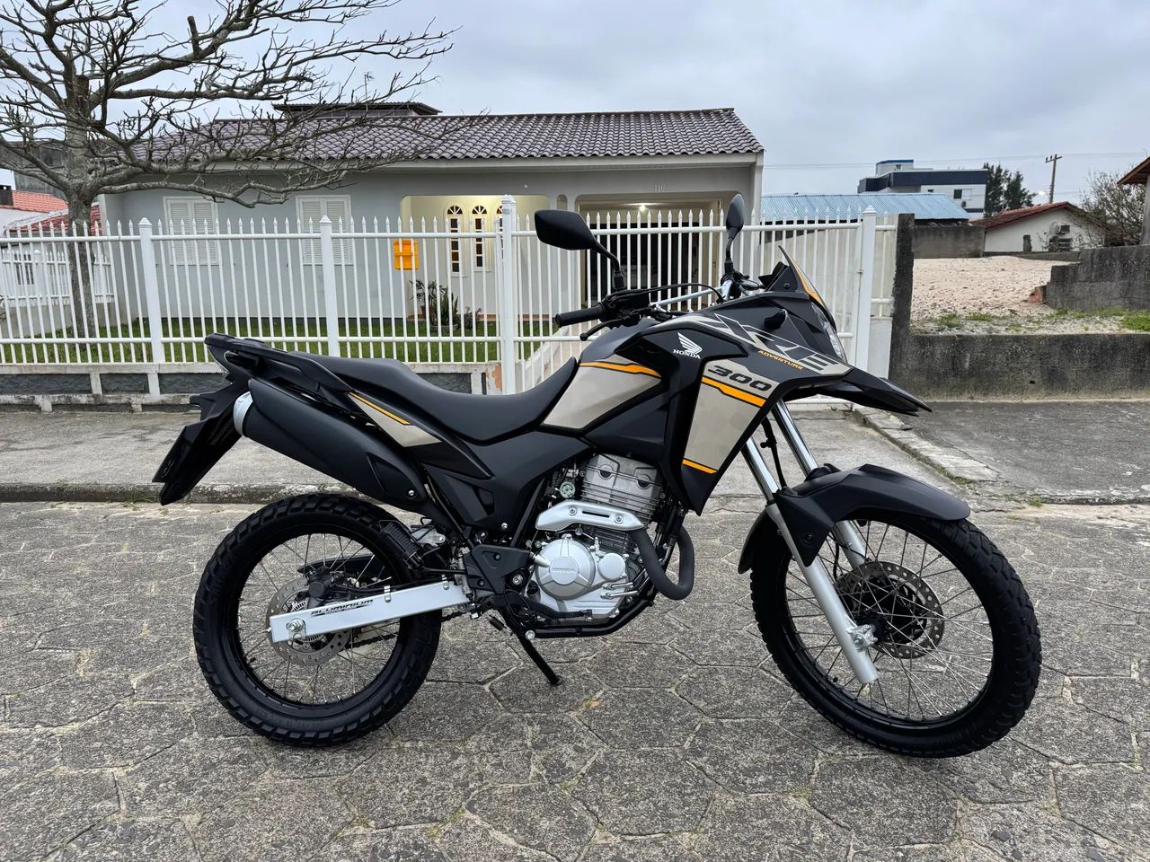 XRE 300 Adventure 2023 impecável com 7.000km - Foto 5