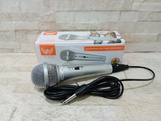 Microfone Dinâmico Com Fio Karaokê Altomex Cabo P10 - Foto 4