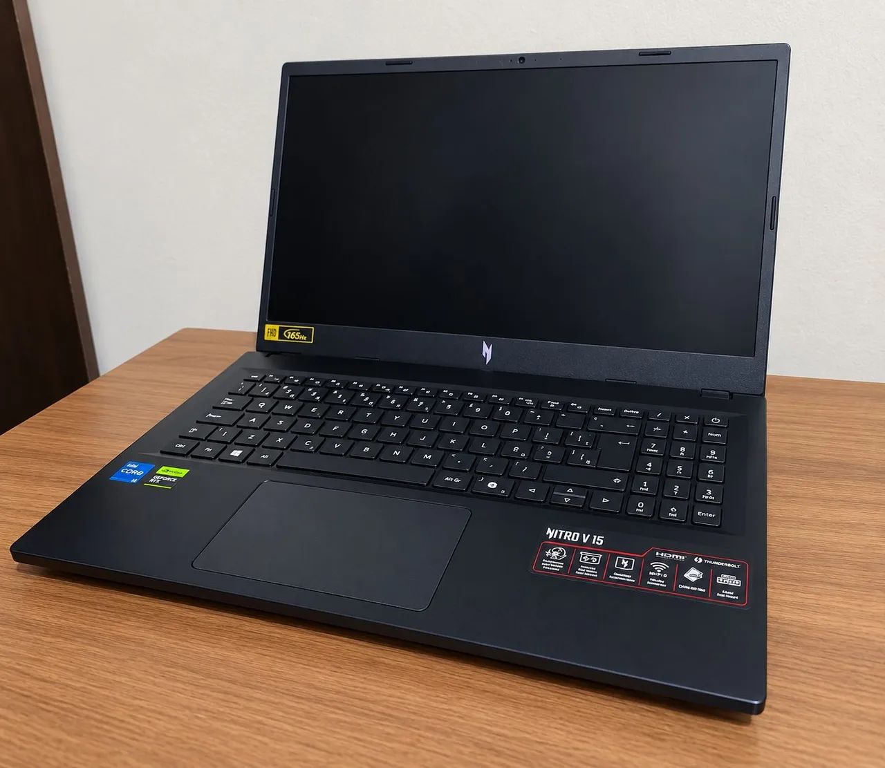 Notebook Acer Nitro V15 RTX 4060 i9 16 RAM  - Foto 2
