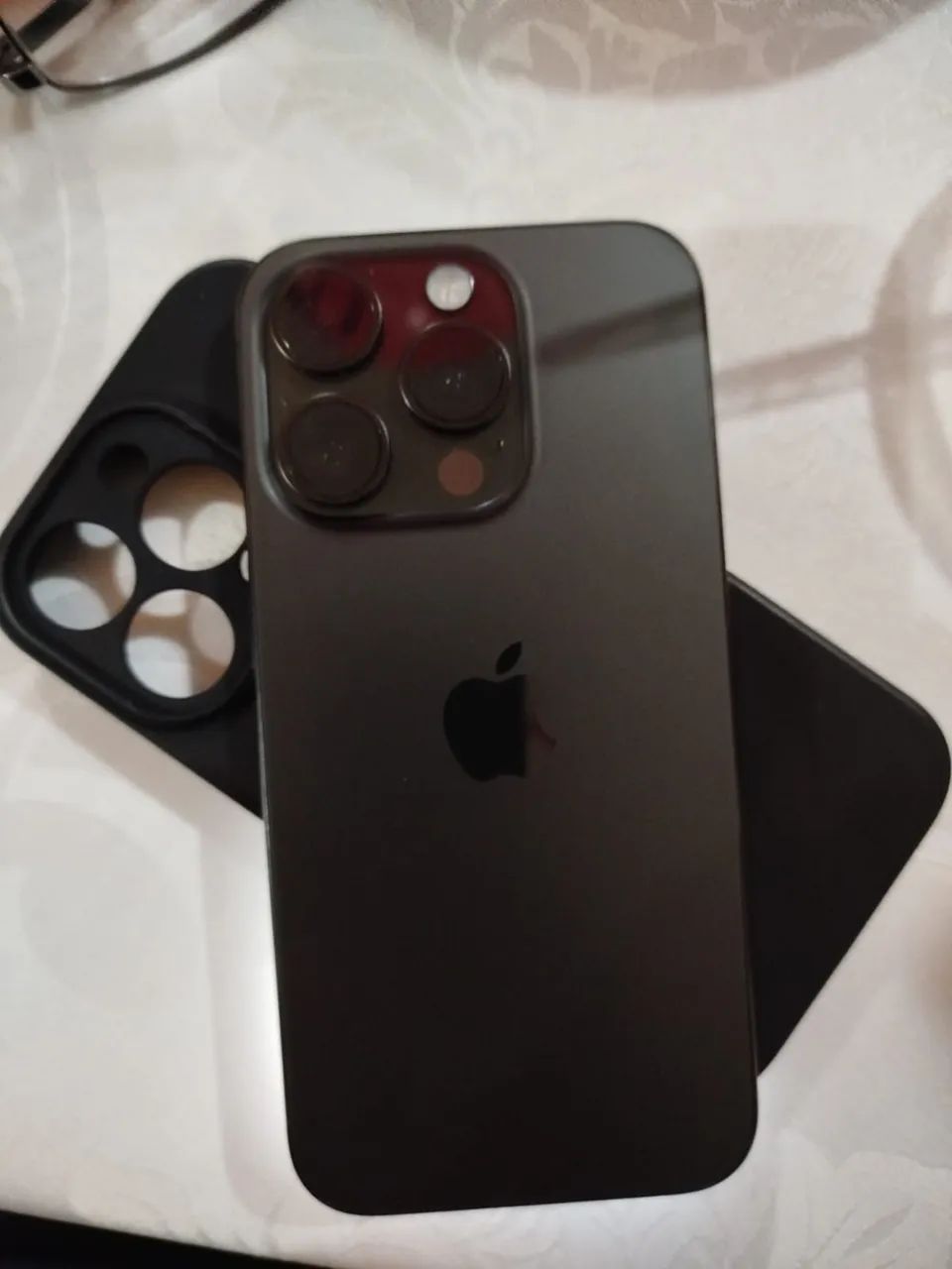 iPhone 15Pro - Foto 2