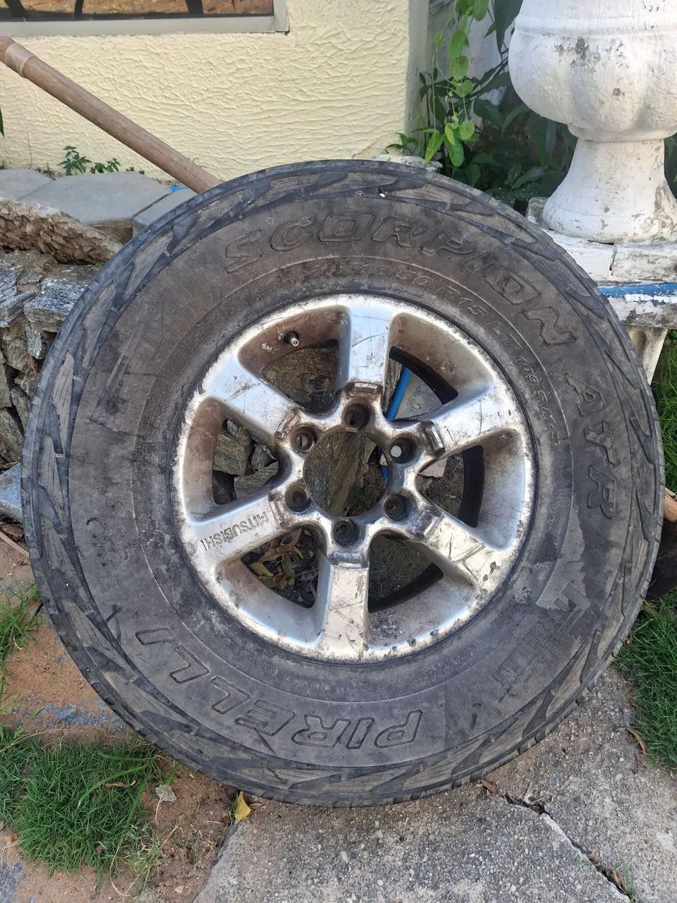 rodas L200