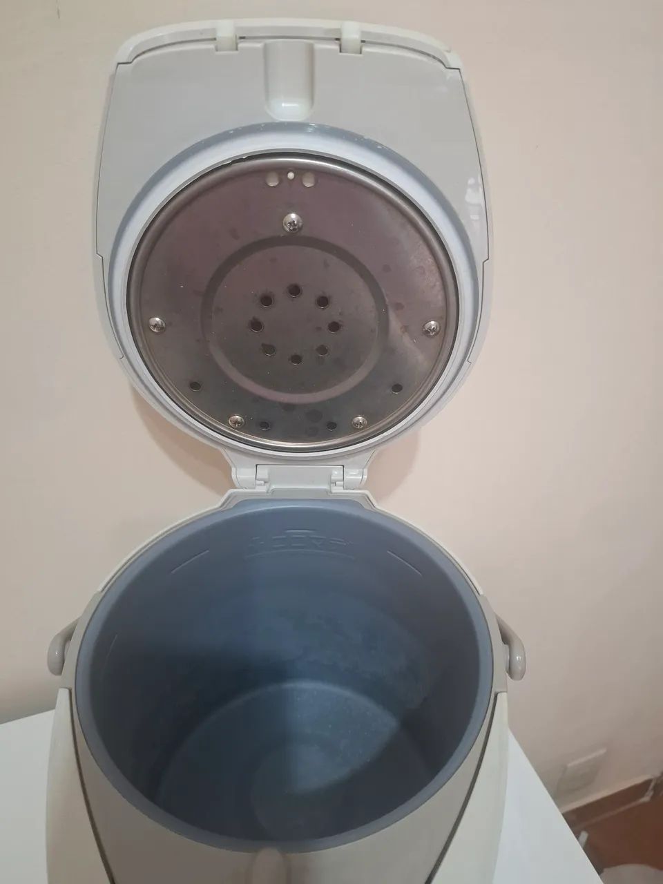 Garrafa elétrica 3,5l Sharp Japonesa - Foto 3