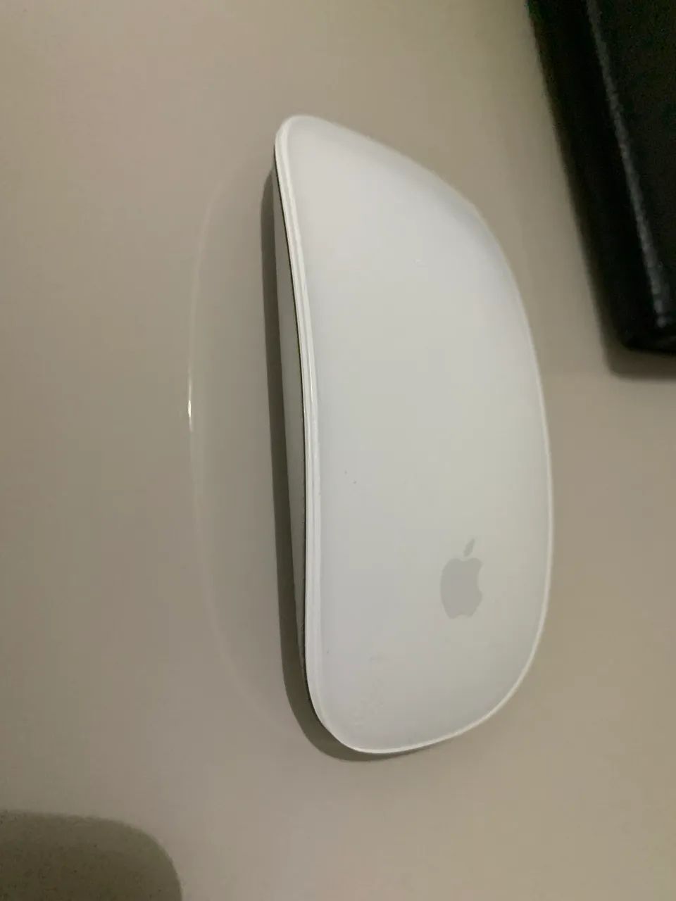 Mouse sem fio Apple Magic Mouse 2 - Foto 4