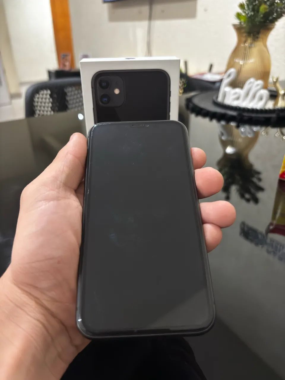 IPHONE 11 64GB Extremamente conservado. inteiro Original