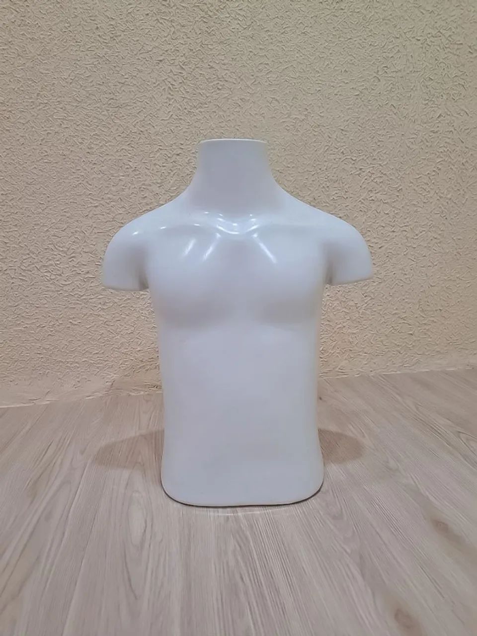 MANEQUIM SEMI NOVO - FEMININO 