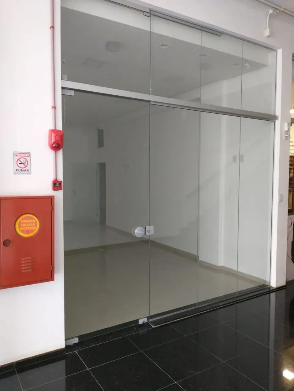 Loja térrea reformada no centro de Blumenau - Foto 3