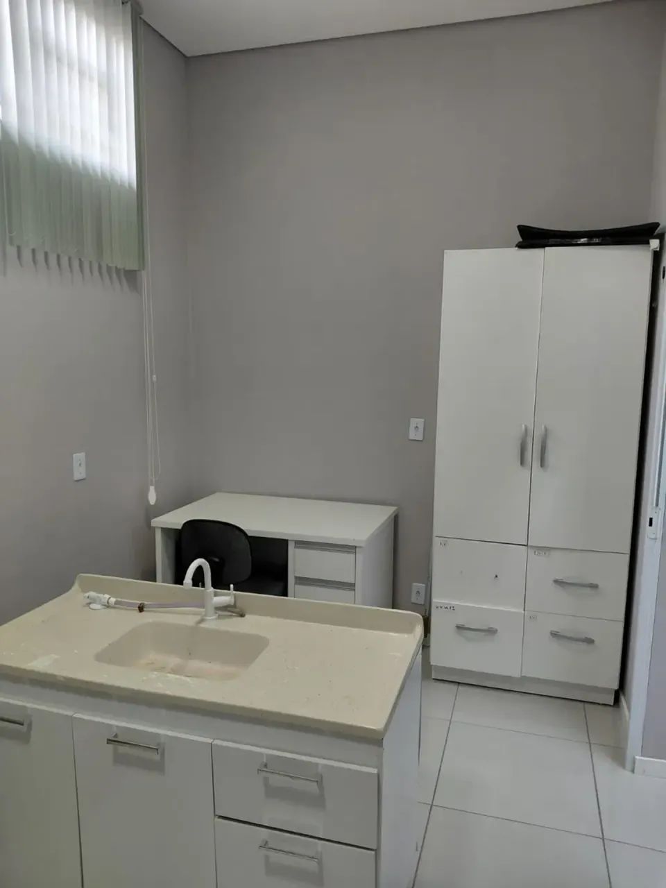 Alugo ampla sala no coraçao do bairro Vila Nova com 140 m² - Foto 5