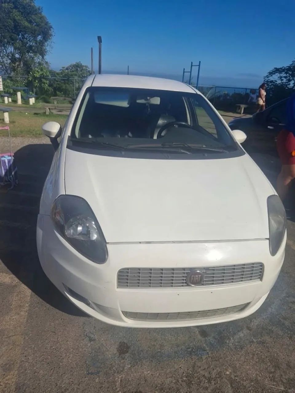 Fiat Punto ESSENCE 1.6 FLEX 16V 5P 2012