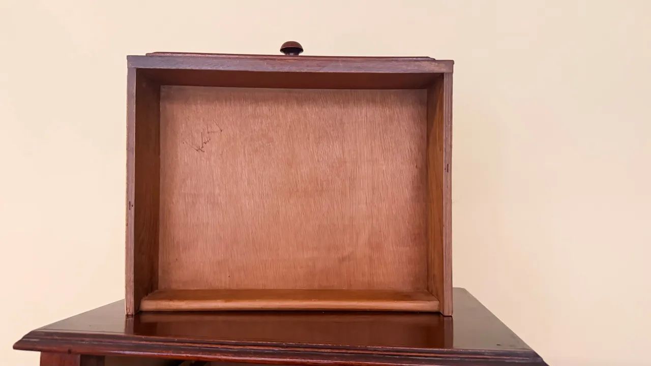 Mesa de cabeceira estilo Colonial - Foto 3