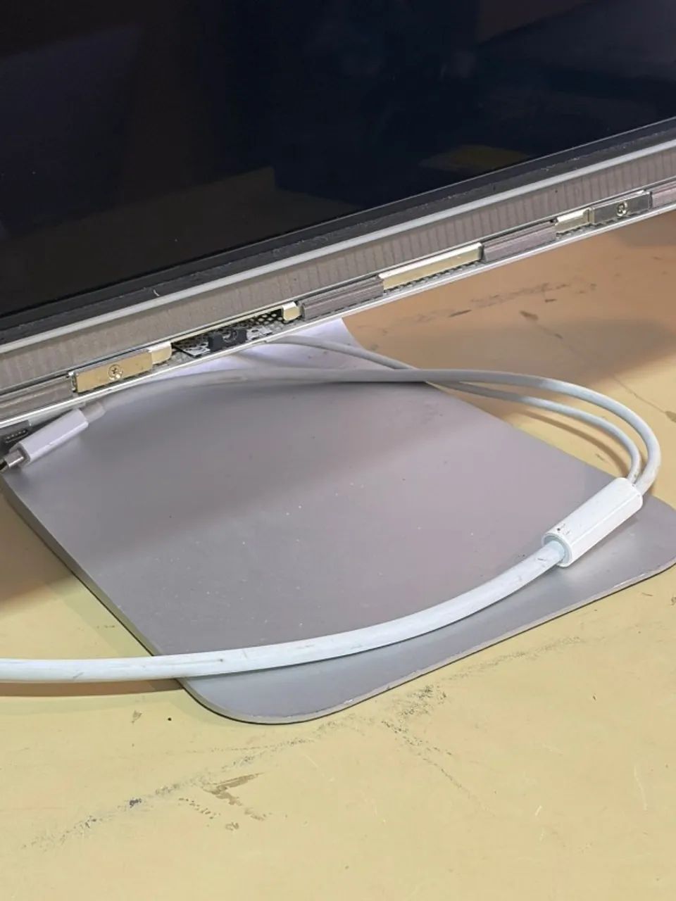 LED Cinema Display Apple - Foto 2
