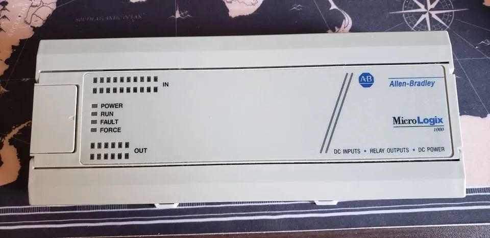 [CLP (Controlador Lógico Programável] Allen-bradley Micrologix 1000 (Usado)