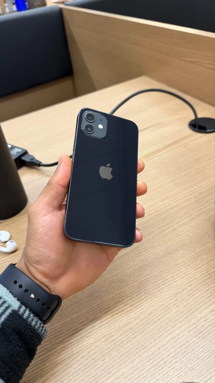 iPhone 12 64GB